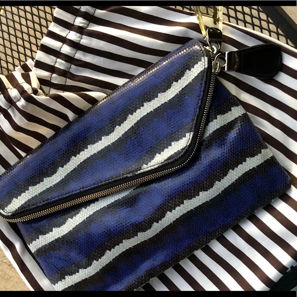 Henri Bendel purse/pouch - Picture 2 of 16